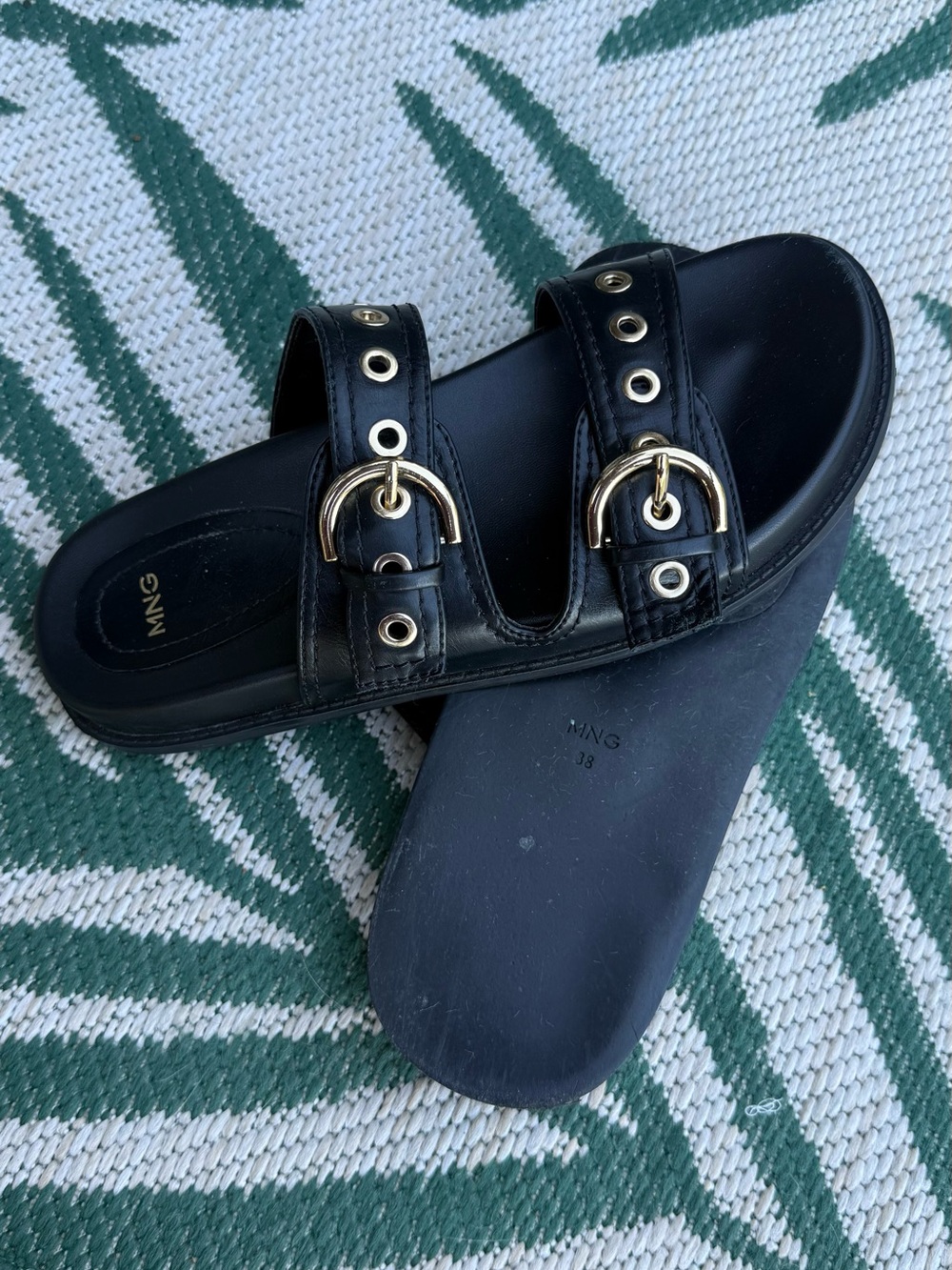 Mango Bucket Slide Sandals - Picture 9 of 10